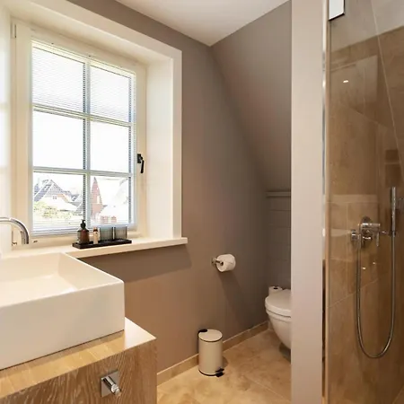 Prázdninový dům Strandjuwel, Nur 300 Meter Zum Weststrand, Westerland, Sylt Westerland